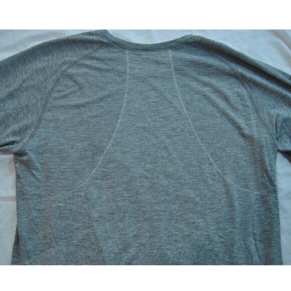 Lululemon Metal Vent Tech Long Sleeve Shirt Gray X-Large - Picture 8 of 14
